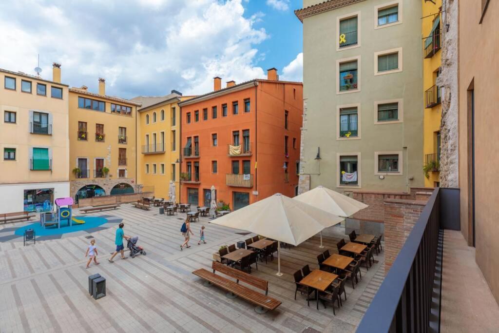 Flateli Rei Marti 1 * Girona